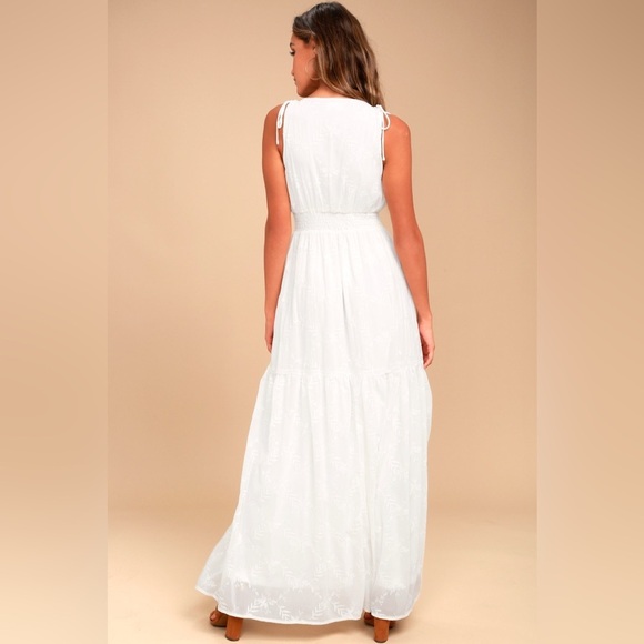 Lulus Time Well Spent White Maxi Dress Sz XL Embroidered Button Front Sleeveless - Picture 2 of 16
